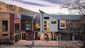 Exterior - Luxury Ski Retreat for Groups | The Duet Grande (Steamboat Springs)