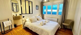 La Maison Des Degrés 6 persons and 1 baby