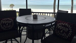 Dining - Beachfront 2BR/2Bath Condo on the Gulf, Indian Rocks Beach, Florida (Indian Rocks Beach)