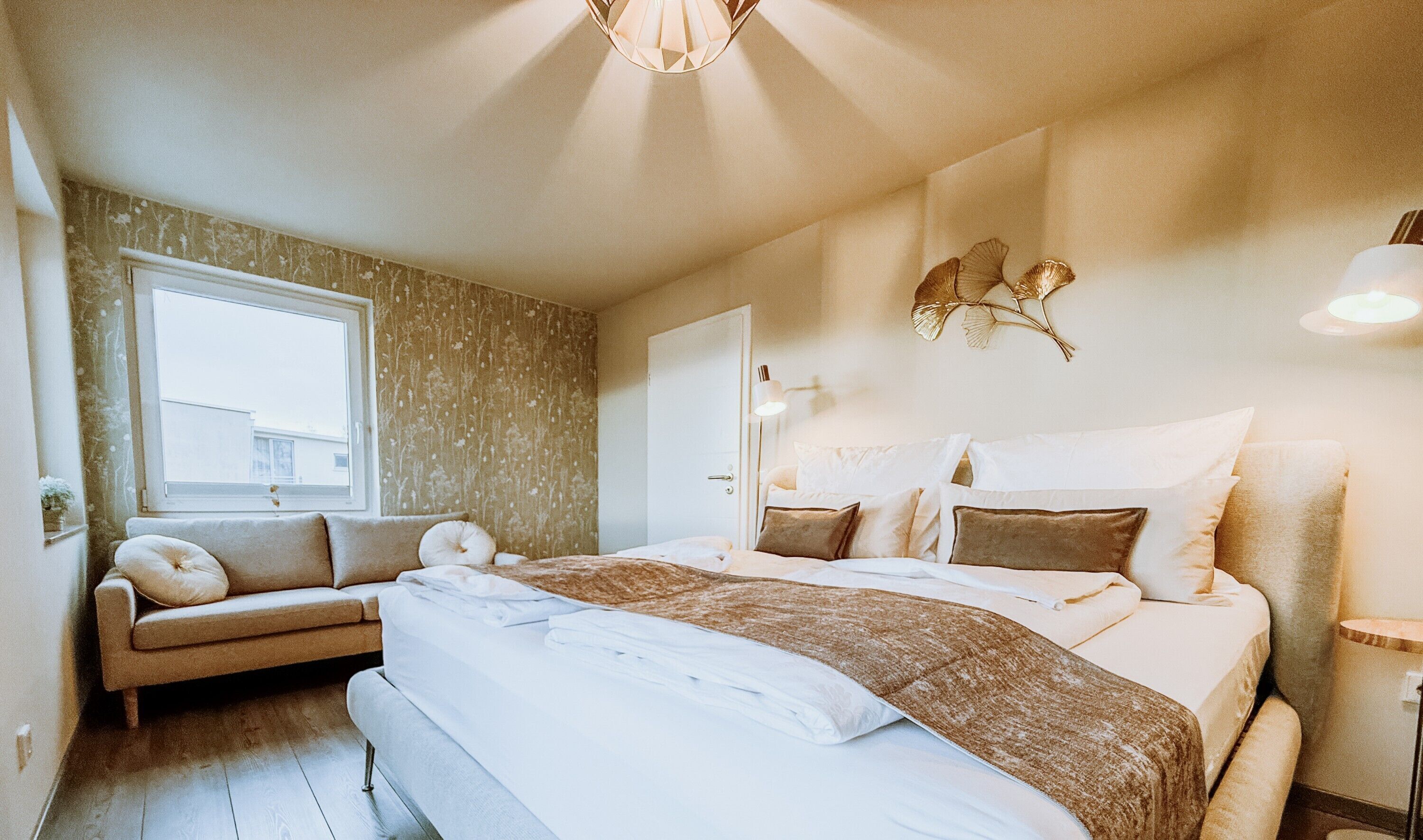 Bügeleisen/Bügelbrett, WLAN, Bettwäsche