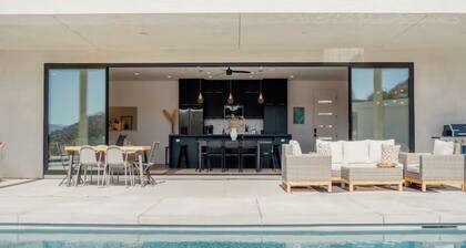 Mars Landing - Pool / Spa / Boulders / View / BBQ / Stargazing