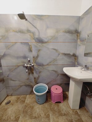 Bathroom - Shree Venkatesh Niliyam 300 M Ram Temple (Ayodhya)