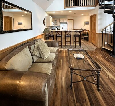 CV8A: Crow's  Nest A