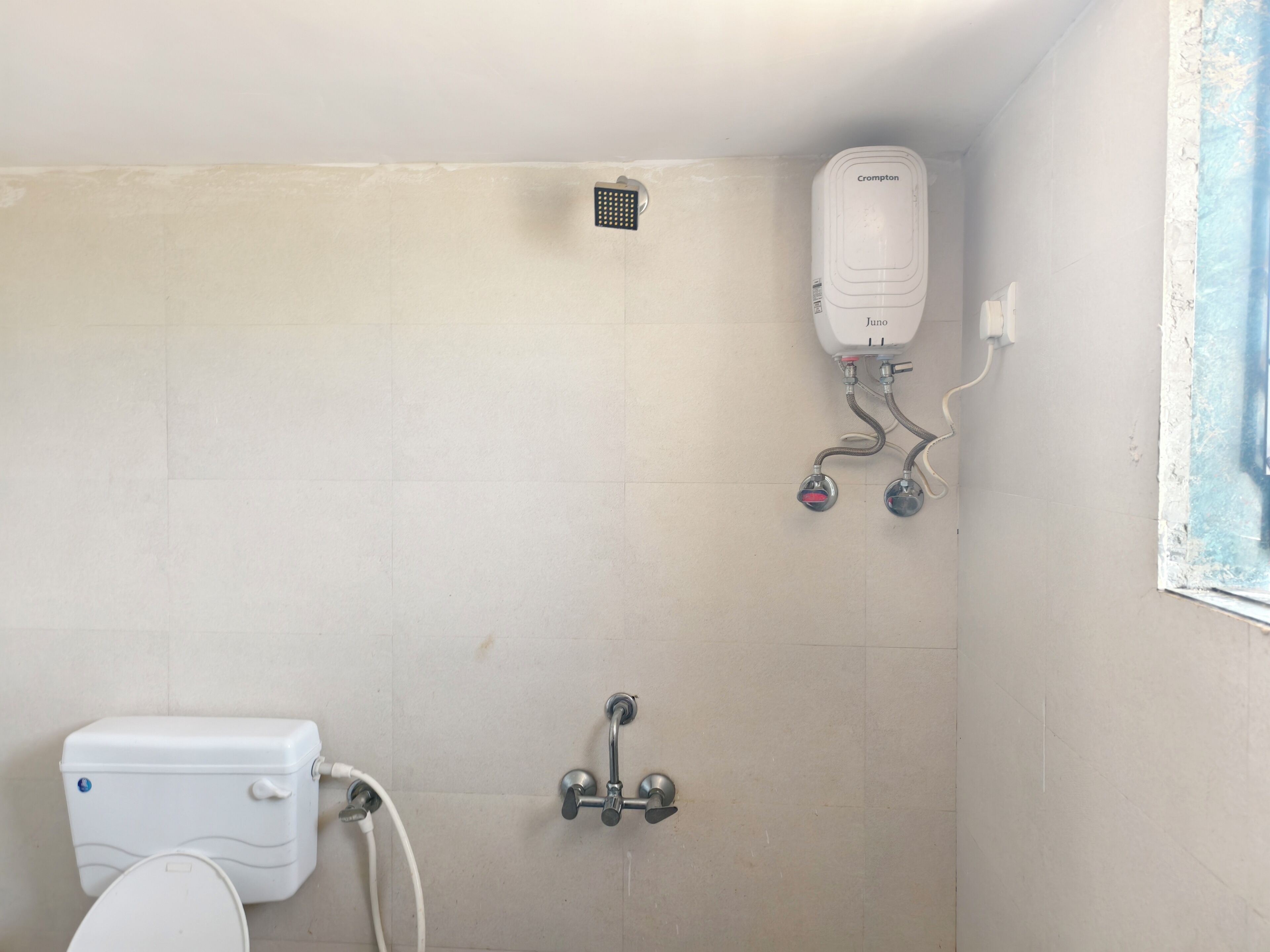 Dusche, Handtücher, Seife, Toilettenpapier