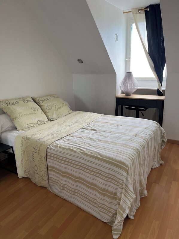 1 chambre, Wi-Fi, draps fournis