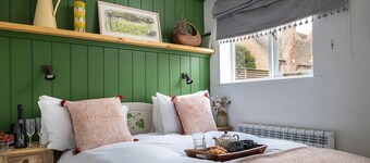 The Kiln - sleeps 2 guests  in 1 bedroom