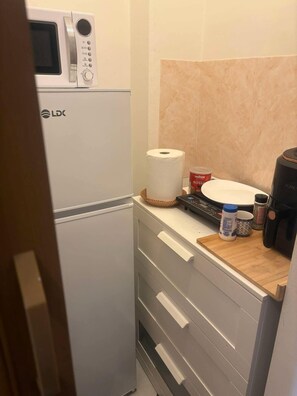 Private kitchen - Charming Studio  Bucharest City Center! (București)