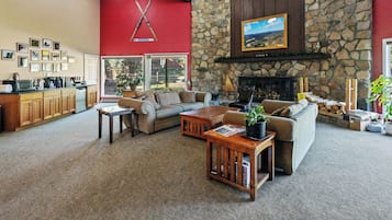 TV connectée, cheminée