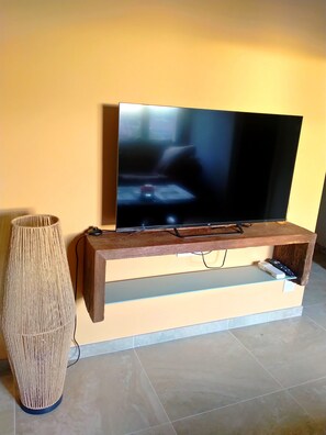 Interior - Renovated apartment within walking distance of the lively village of Flayosc (Flayosc)