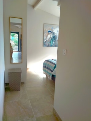 1 bedroom, iron/ironing board, WiFi, bed sheets - Renovated apartment within walking distance of the lively village of Flayosc (Flayosc)