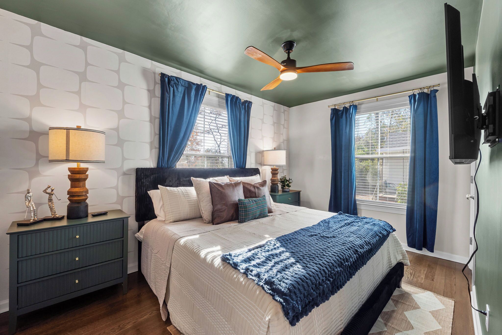 4 bedrooms, free WiFi, bed sheets