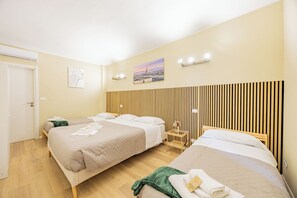 1 chambre, fer et planche à repasser, Wi-Fi gratuit, draps fournis
