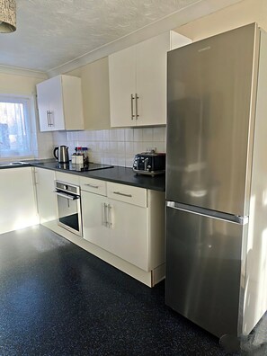 Mikrowelle, Ofen, Herdplatte