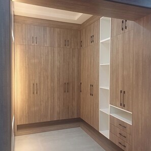 ห้องแฟมิลี่, ระเบียง, วิวเมือง | ภายใน