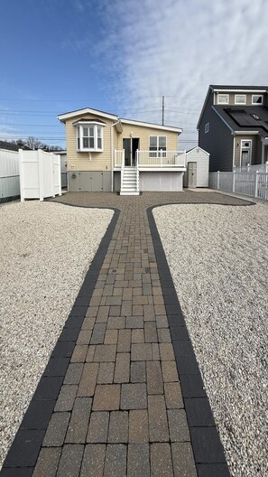 Unclassified image, 5 of 14, button - Boater & Beach Lover’s Retreat (Manahawkin)