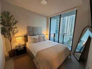 Free WiFi - Downtown Condo First (Miami)