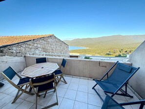 Outdoor dining - Apartment 4 people - Soléa 137 - Sea view (Serra-di-Ferro)