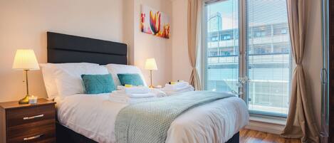 Blackout curtains, soundproofing, iron/ironing board, free WiFi