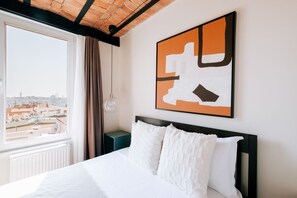 3 soverom, skrivebord, strykejern/-brett og wi-fi (inkludert)