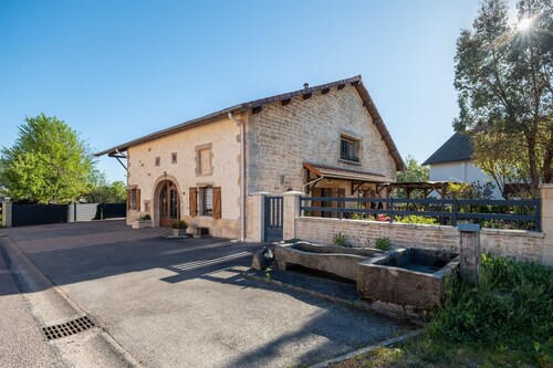 Gîte les boutons d'or – 50 m² Apartment in Owners' House