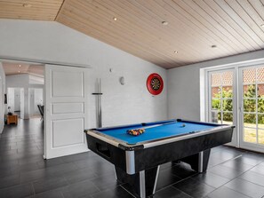 Spielezimmer
