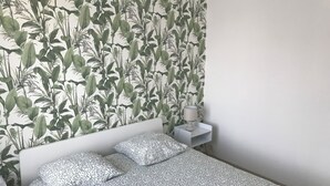 Room - Duplex apartment in Isbergues town center (Isbergues)