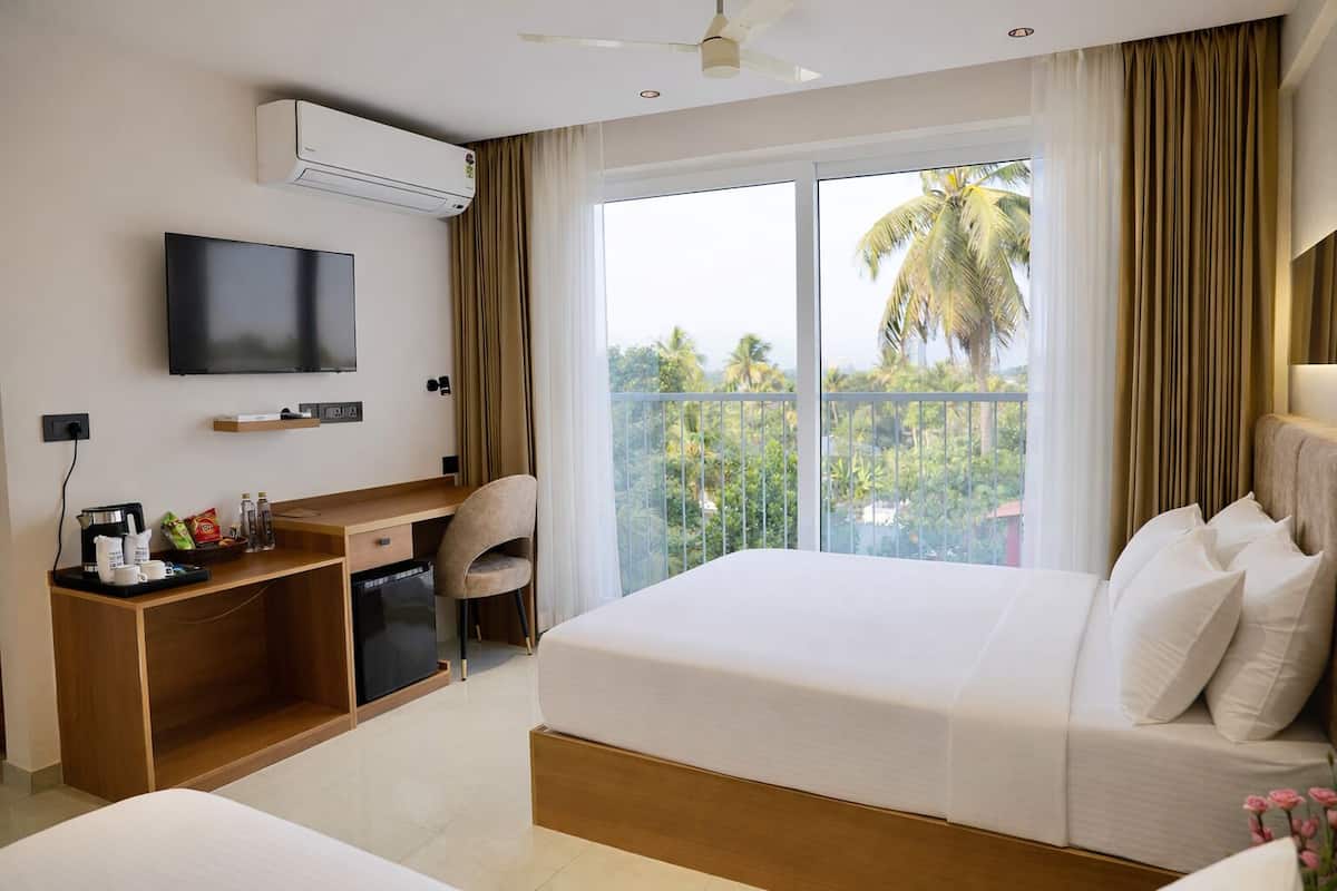 In-room safe, desk, laptop workspace, iron/ironing board