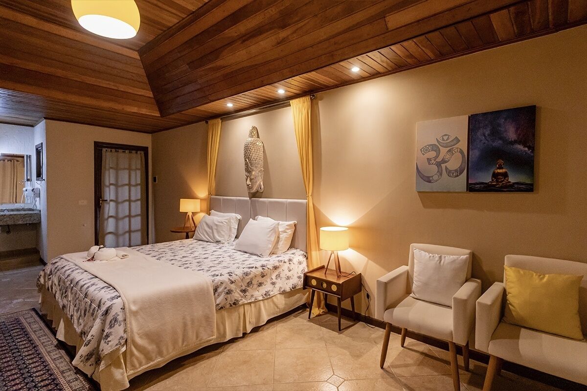 Comfort Suite, Hill View