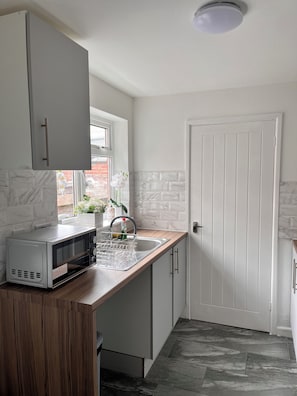 Private kitchen - FEEL AT HOME AWAY FROM HOME (Nottingham)