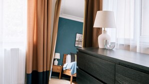 Interior - Stylish Flat w/ Balcony – 5 Mins from Taksim Square (Istanbul)