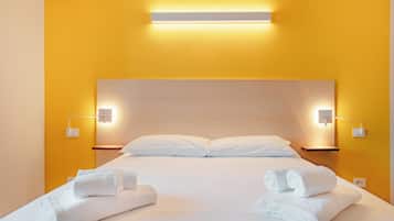 Double Room with Private Bathroom | Free WiFi
