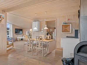 Fernseher, Kamin