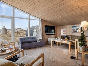 Televisie en een open haard