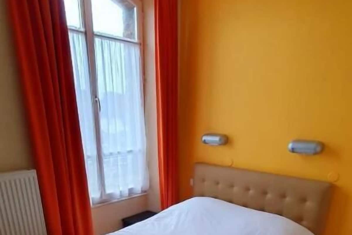 Apartment, Garden View