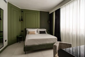 Room - Vrbo Property (NAPOLI)