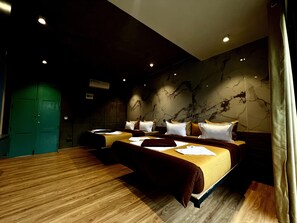 Deluxe Quadruple Room, Mountain View | Spa - Eyeful Ella (Ella)