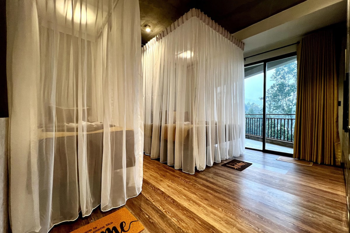 Deluxe Triple Room, Mountain View | Free WiFi