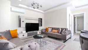 Living area - Golden Horn View Terrace Duplex (Istanbul)