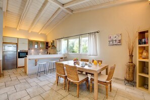 Dining - Villa Liontzos by Villa Plus (Kassiopi)