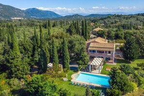 Exterior - Villa Victor by Villa Plus (Ionian Islands)