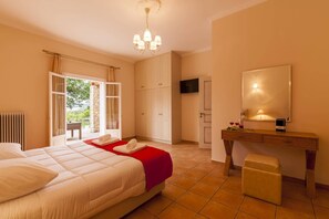 7 bedrooms, iron/ironing board, free WiFi, bed sheets - Villa Victor by Villa Plus (Ionian Islands)