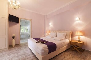 7 bedrooms, iron/ironing board, free WiFi, bed sheets - Villa Victor by Villa Plus (Ionian Islands)