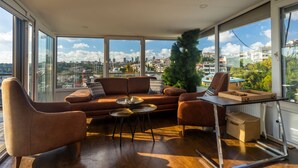 TV - Panoramic Bosphorus View Terrace Flat (Istanbul)