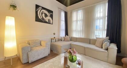 Charming Historic Balat House | 2 Floors âą 5 BR