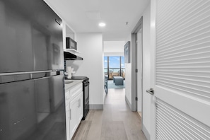 Family Condo, 1 Bedroom, Balcony, Ocean View | Private kitchen - Compass Cove Condos (Myrtle Beach)