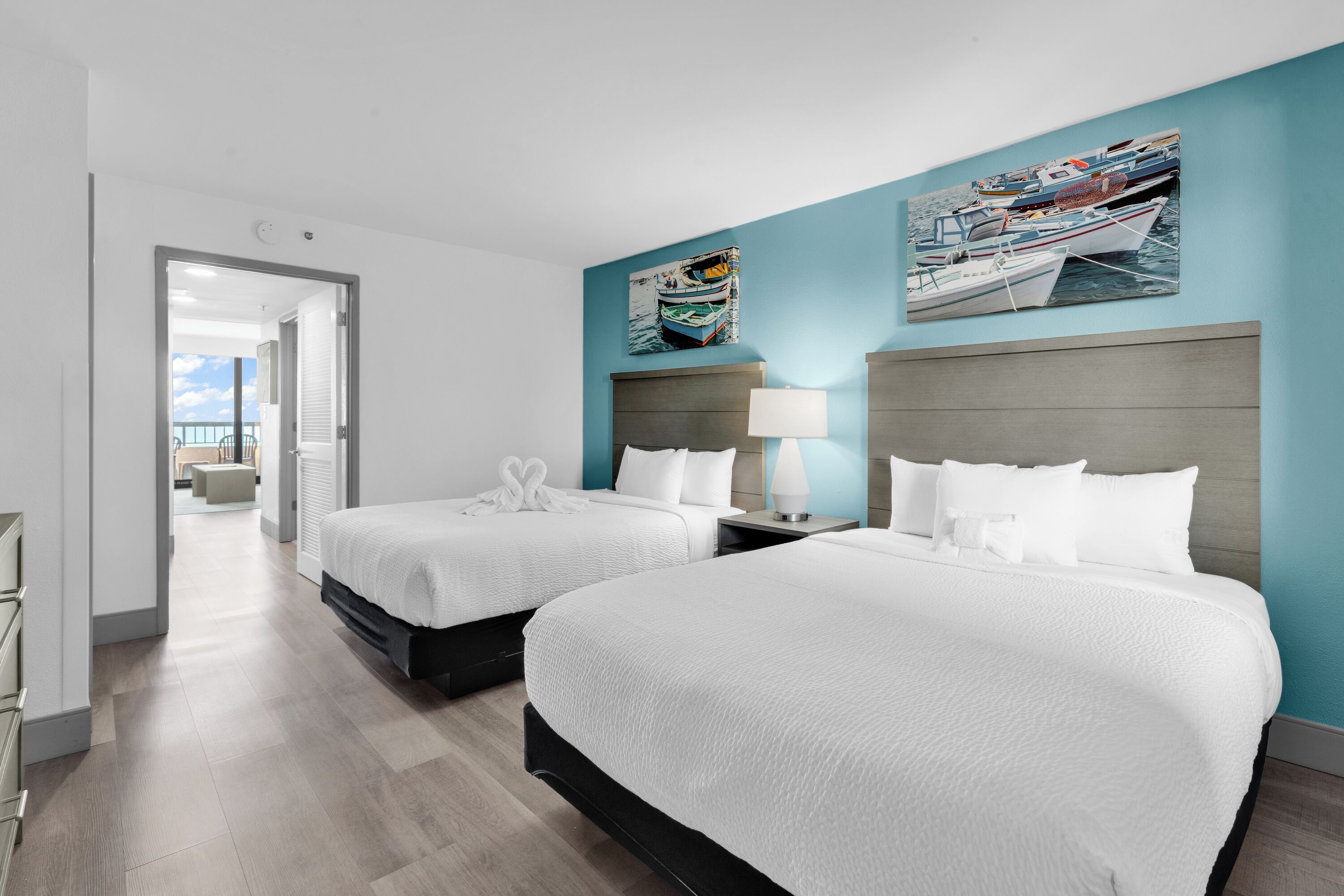 Familielejlighed - 1 soveværelse - balkon - havudsigt | Individuelt design, individuel indretning, strygejern/strygebræt