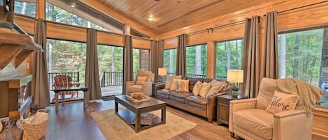 Smart TV, lareira, videogames, biblioteca musical