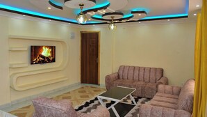 Interior - Stepwing Resort (Nyeri)
