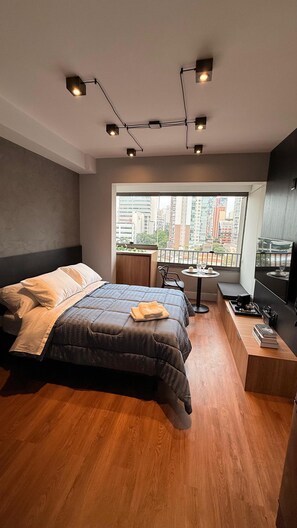 Iron/ironing board, WiFi, bed sheets - New and Comfortable Flat • Olympic Village (São Paulo)