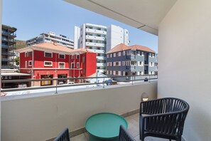 Property grounds - Dolce Vita | Easy Coastal City Living (Cape Town)